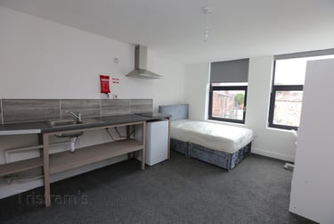 1 bed studio, Birkin Avenue, Nottingham, NG75AR - Image 2