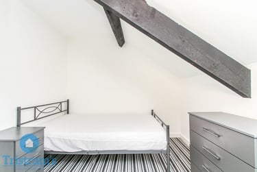 2 bed flat, Henry Road, Nottingham, NG72DR - Image 4