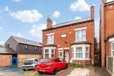 5 bed house, Radcliffe Mount, Nottingham, NG25FY - Image 1