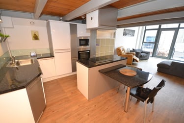 3 bed flat, Crusader House, Nottingham, NG13BT - Image 10