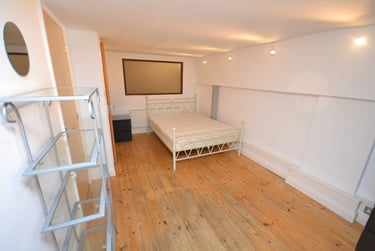 3 bed flat, Crusader House, Nottingham, NG13BT - Image 6