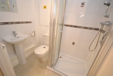 2 bed flat, Crusader House, Nottingham, NG13BT - Image 6