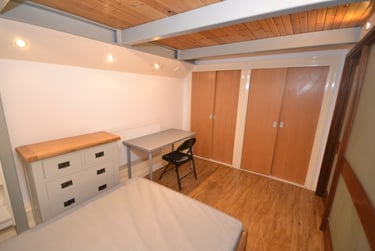 2 bed flat, Crusader House, Nottingham, NG13BT - Image 9