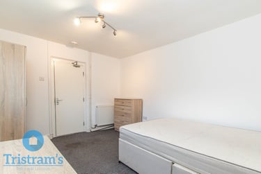 4 bed flat, Leengate, Nottingham, NG72LX - Image 14