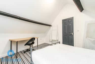 2 bed flat, Henry Road, Nottingham, NG72DR - Image 9