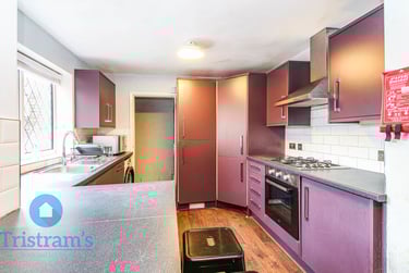 6 bed house, Kimbolton Avenue, Nottingham, NG71PT - Image 4