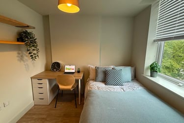 4 bed house, Eltham Road, Nottingham, NG25JP - Image 1