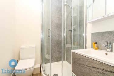 3 bed flat, Derby Road, Nottingham, NG15BA - Image 9