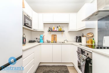 3 bed flat, Derby Road, Nottingham, NG15BA - Image 5