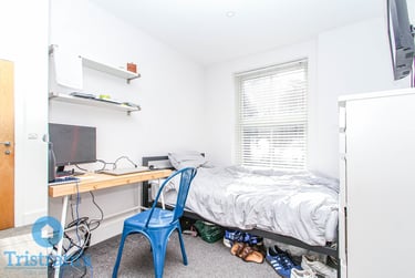 3 bed flat, Derby Road, Nottingham, NG15BB - Image 12