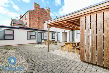 2 bed flat, Park Road, Nottingham, NG71JG - Image 13