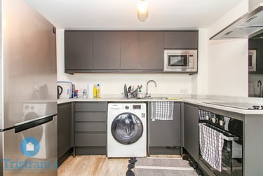 2 bed flat, Park Road, Nottingham, NG71JG - Image 3