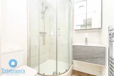 2 bed flat, Park Road, Nottingham, NG71JG - Image 8