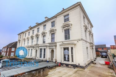 8 bed house, Brunel Terrace, Nottingham, NG71NJ - Image 1