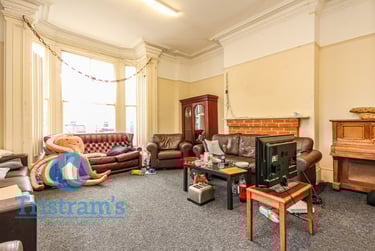 8 bed house, Brunel Terrace, Nottingham, NG71NJ - Image 3