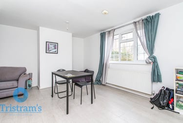 2 bed house, Goldswong Terrace, Nottingham, NG34HB - Image 2