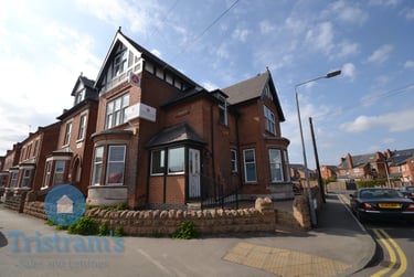 6 bed house, Rectory Road, Nottingham, NG26BE - Image 2