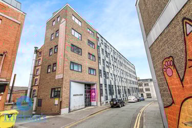 1 bed flat, Minerva House, Nottingham, NG16EP - Image 1