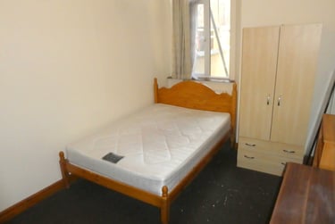 5 bed house, Hall Road, Victoria Park, Manchester, M145HL - Image 3