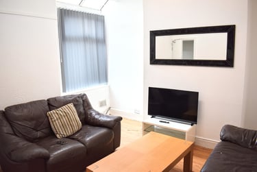 3 bed house, Claremont Road, Victoria Park, Manchester, M145WU - Image 4