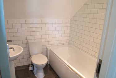 1 bed house, Egerton Road, Fallowfield, Manchester, M146YD - Image 3