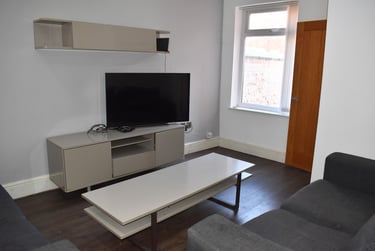 5 bed house, Denham Street, Victoria Park, Manchester, M130FJ - Image 4