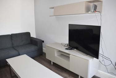 5 bed house, Denham Street, Victoria Park, Manchester, M130FJ - Image 2