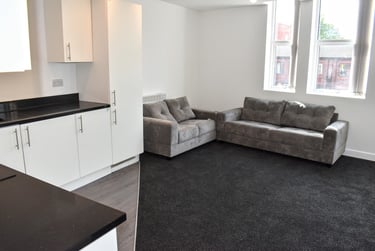 3 bed flat, Carill Drive, Fallowfield, Manchester, M146WR - Image 7