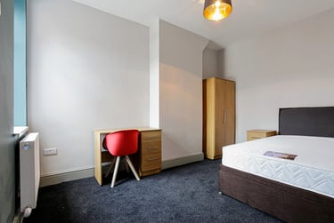 4 bed house, Martin Street, Weaste, Salford, M55JZ - Image 1