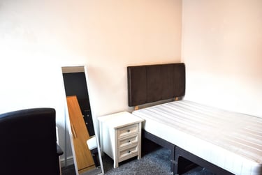 4 bed house, Rostherne Street, Weaste, Salford, M65GU - Image 8