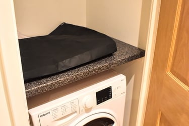 2 bed flat, Edge Lane, Chorlton, Manchester, M219JF - Image 15