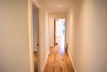 2 bed flat, Edge Lane, Chorlton, Manchester, M219JF - Image 8