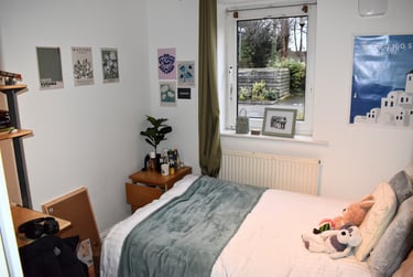 3 bed flat, Whiteoak Road, Fallowfield, Manchester, M146WT - Image 3