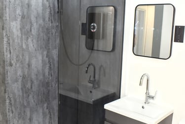 2 bed flat, Longford Place, Longsight, Manchester, M145GR - Image 5