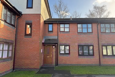 2 bed flat, Longford Place, Longsight, Manchester, M145GR - Image 10