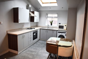 3 bed house, Claremont Road, Victoria Park, Manchester, M145WU - Image 1