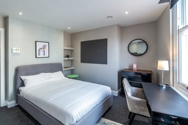 1 bed studio, Derby Road, Arboretum, Nottingham, NG15FB - Image 1