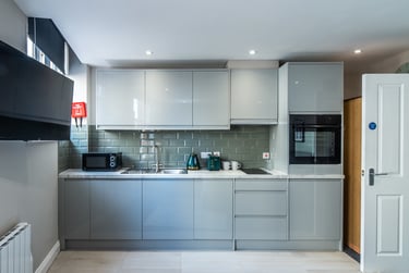 1 bed studio, Derby Road, Arboretum, Nottingham, NG15FB - Image 4