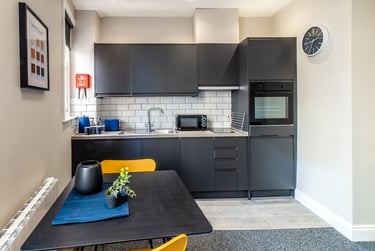 1 bed studio, Derby Road, Arboretum, Nottingham, NG15FB - Image 4