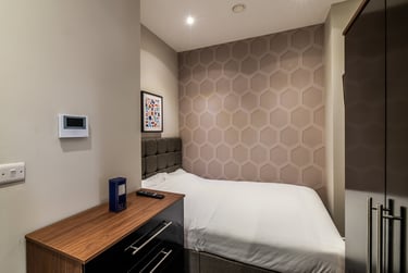 1 bed studio, Derby Road, Arboretum, Nottingham, NG15FB - Image 5