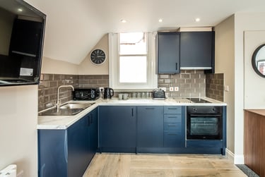 1 bed studio, Derby Road, Arboretum, Nottingham, NG15FB - Image 5