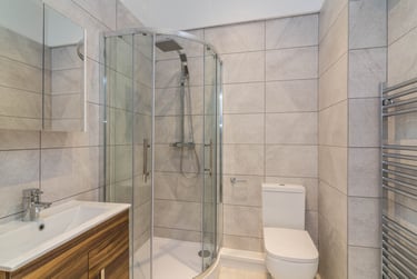 2 bed flat, Gamble Street, Nottingham, NG74GE - Image 10