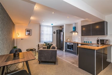 2 bed flat, Gamble Street, Nottingham, NG74GE - Image 2