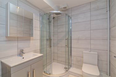 2 bed flat, Gamble Street, Nottingham, NG74GE - Image 6