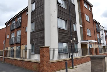 1 bed flat, Falconwood Way, Manchester, M113LN - Image 3