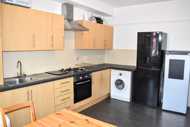 3 bed flat, Parsonage Road, Withington, Manchester, M204PT - Image 3