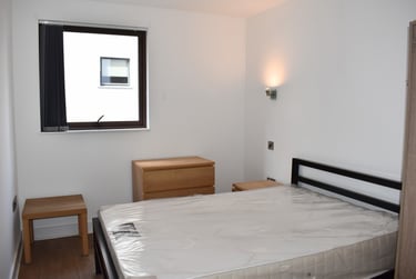 2 bed flat, Advent Way, Manchester, M47LH - Image 6