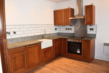 2 bed flat, Advent Way, Manchester, M47LH - Image 3