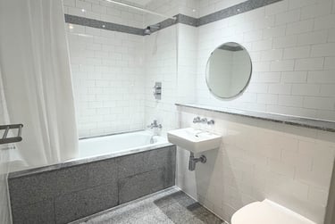 2 bed flat, Advent Way, Manchester, M47LH - Image 4