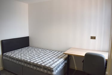 5 bed house, Monica Grove, Burnage, Manchester, M192BW - Image 11